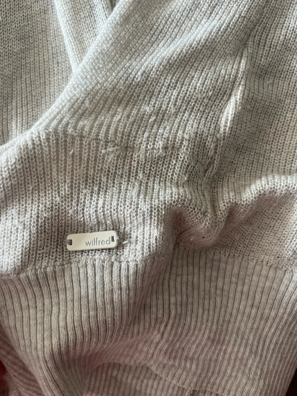 Vintage Aritzia Wilfred Women’s With Silk and Cashmere Cardigan - Picture 3 of 7